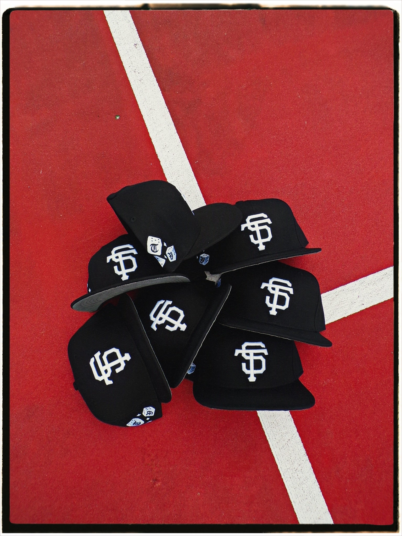 DICE BLACK HAT
