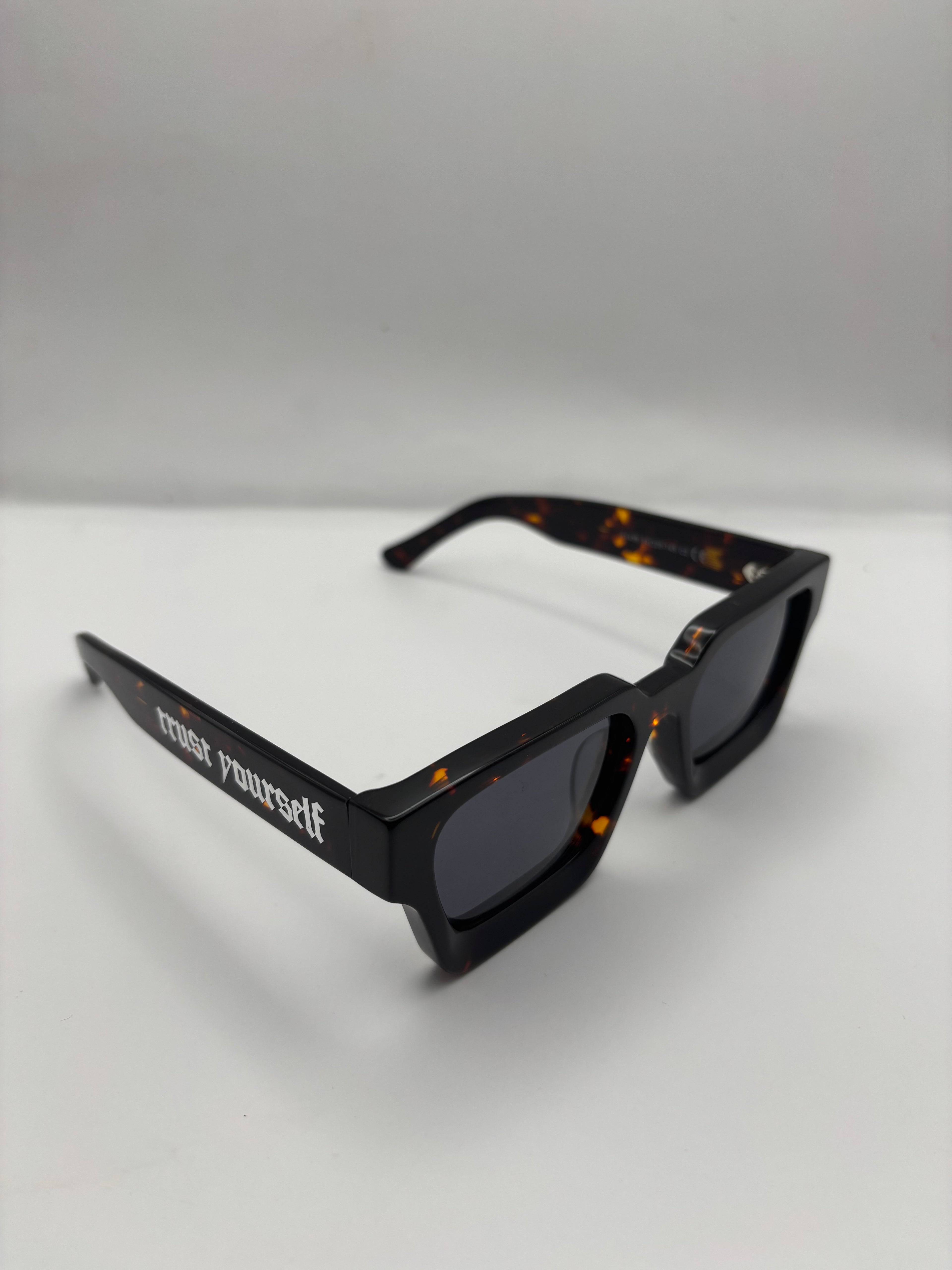 TRUST YOURSELF V1 SUNNIES