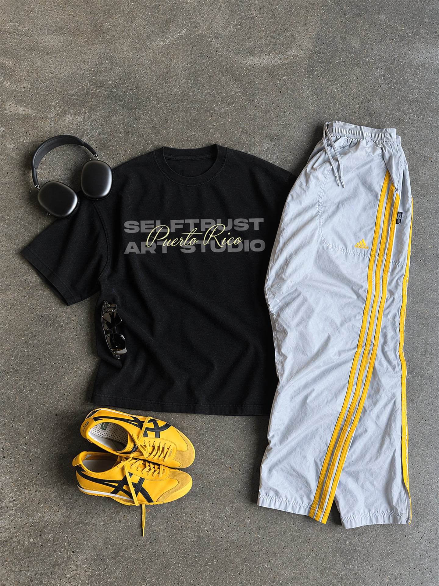 ART STUDIO TEE